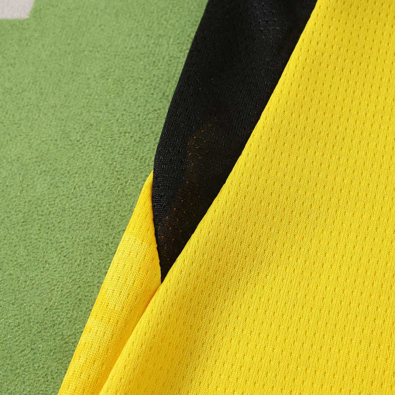 2627 season Borussia Dortmund home Kids kit+free socks