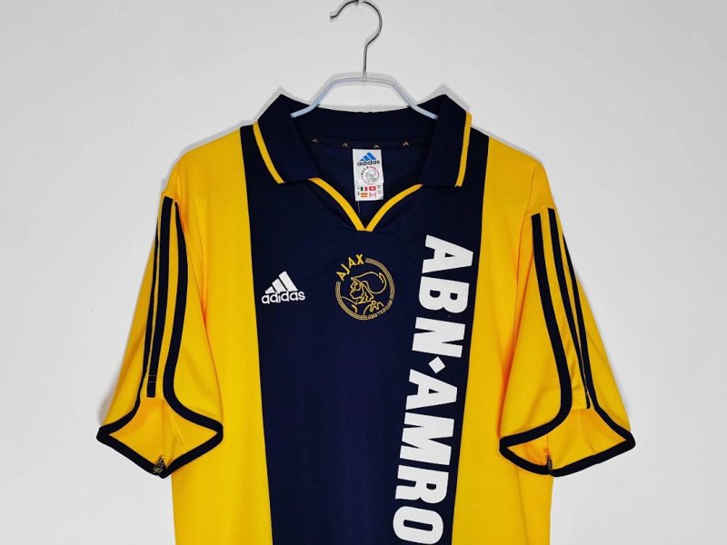 0001 Ajax away retro Fan version
