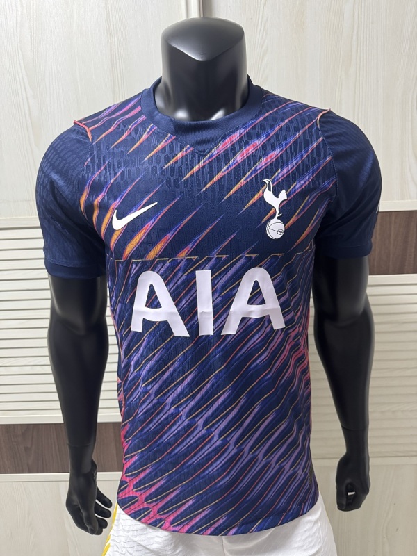 2627 season Tottenham away Player version