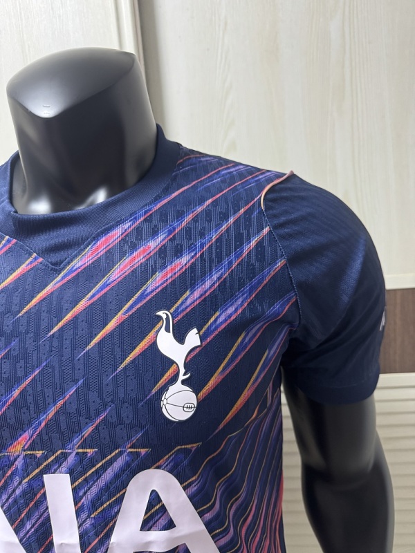 2627 season Tottenham away Player version