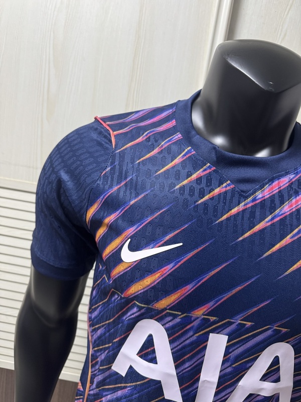 2627 season Tottenham away Player version