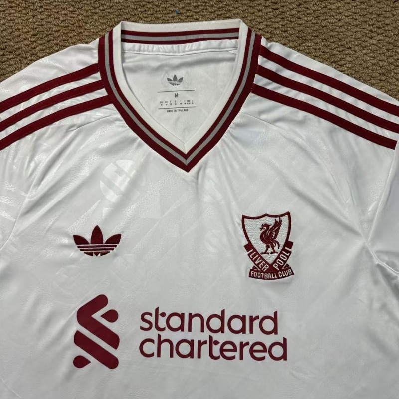 2627 season Liverpool away Fan version