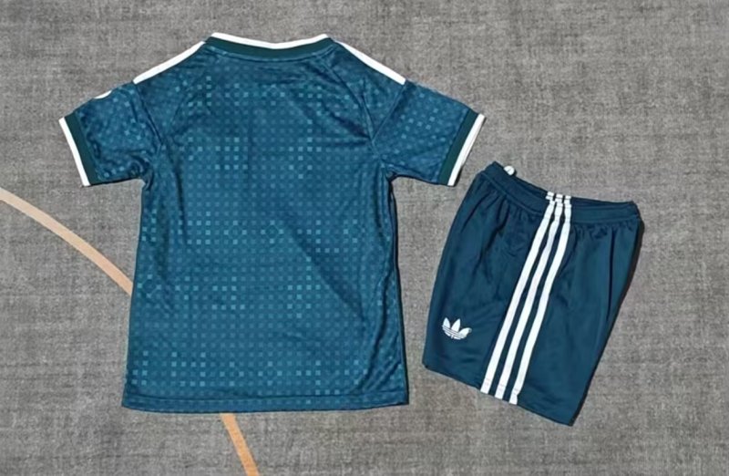 2627 season Real Madrid CF away Kids kit + free socks
