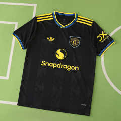 2526 season Manchester United F.C. third Fan version