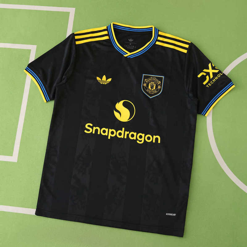 2526 season Manchester United F.C. third Fan version