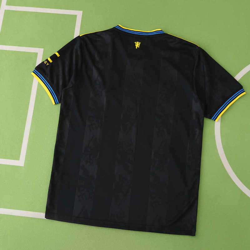 2526 season Manchester United F.C. third Fan version
