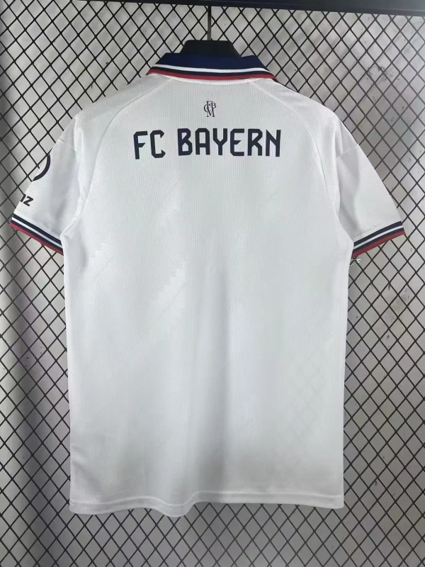 2627 season Fußball-Club Bayern München away Fan version