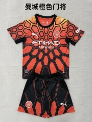 26-27 Manchester City Goalkeeper kids + free socks