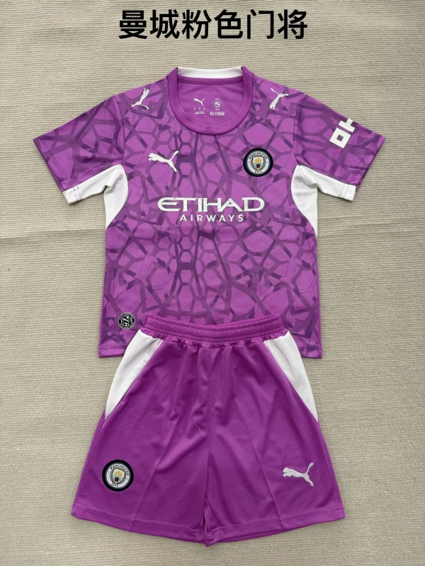 26-27 Manchester City Goalkeeper kids + free socks