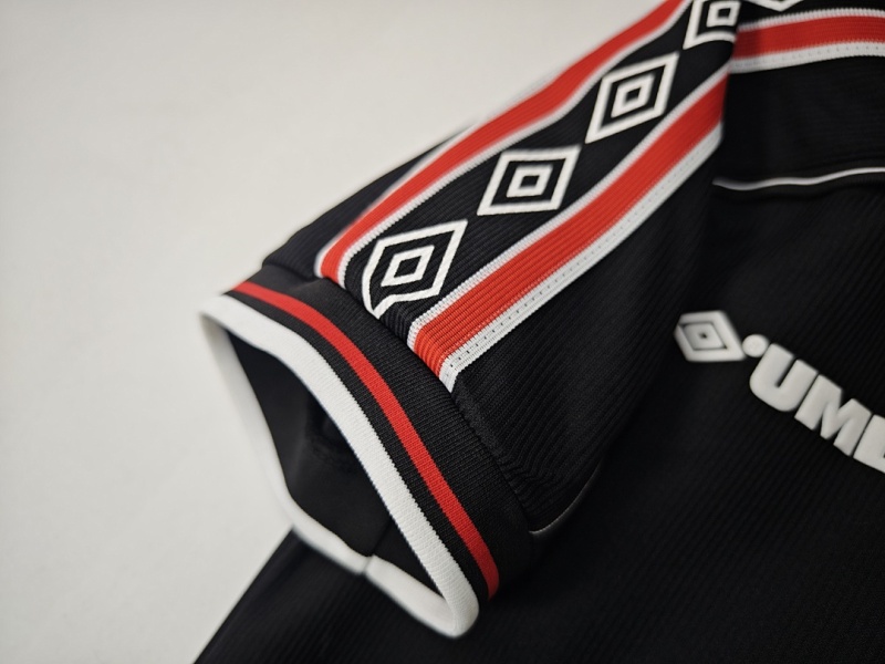 9899 Season Manchester United away retro Fan version