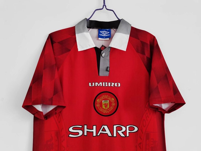 9697 Season Manchester United home retro Fan version
