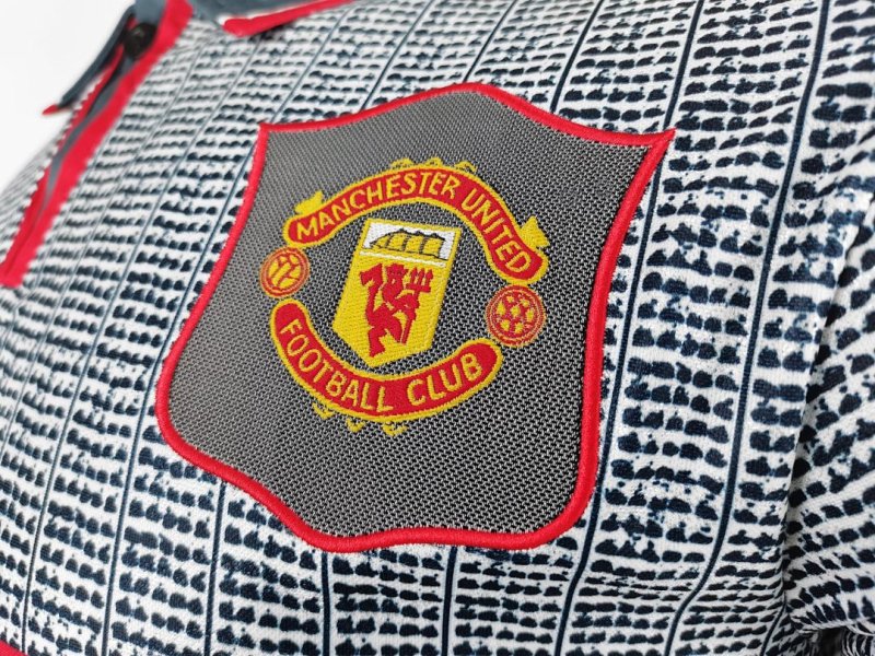 9596 Season Manchester United away retro Fan version