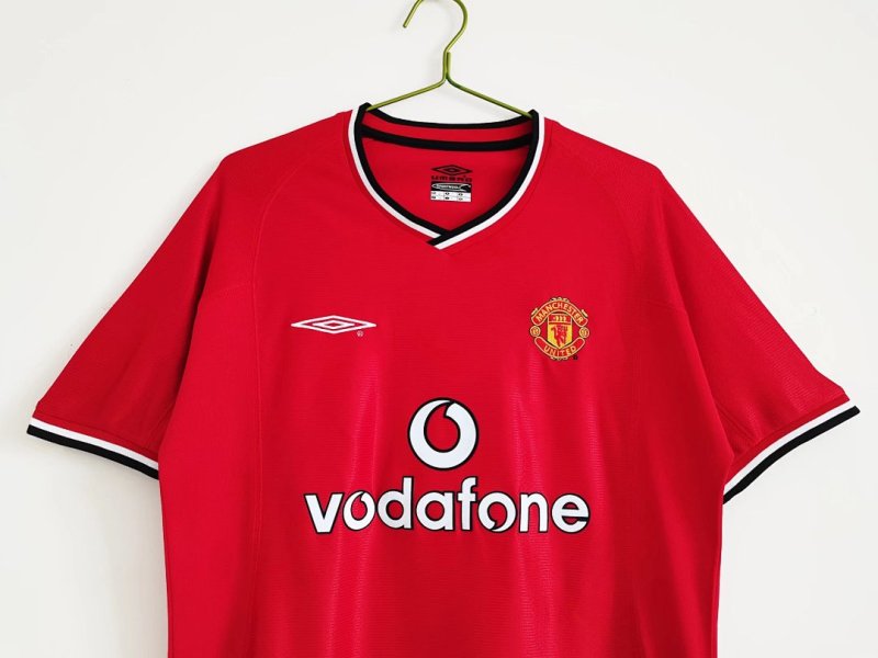 0002 Season Manchester United home retro Fan version