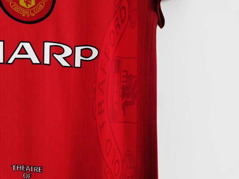 9697 Season Manchester United home retro Fan version