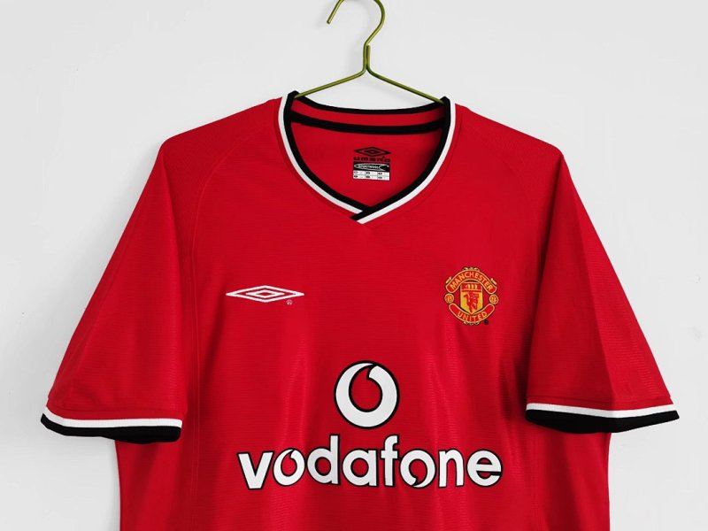 0002 Season Manchester United home retro Fan version