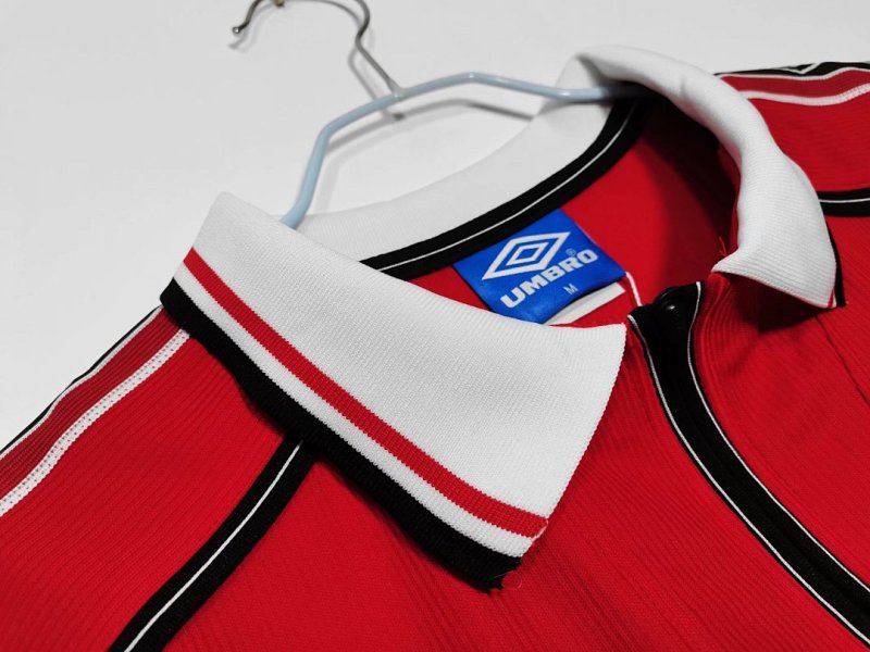 9899 Season Manchester United home retro Fan version