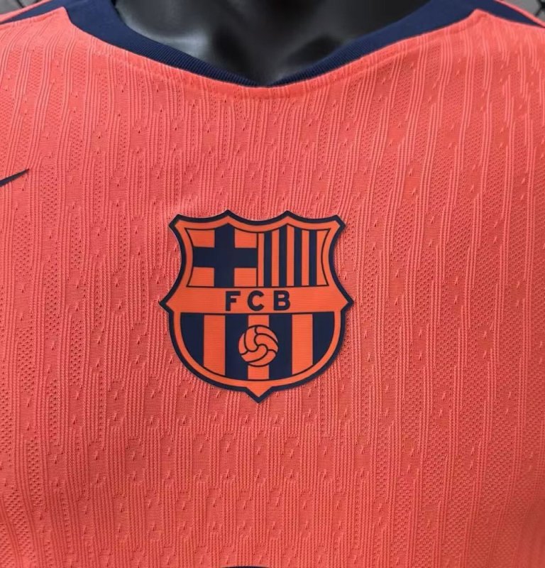 2526 season Barcelona third Player version