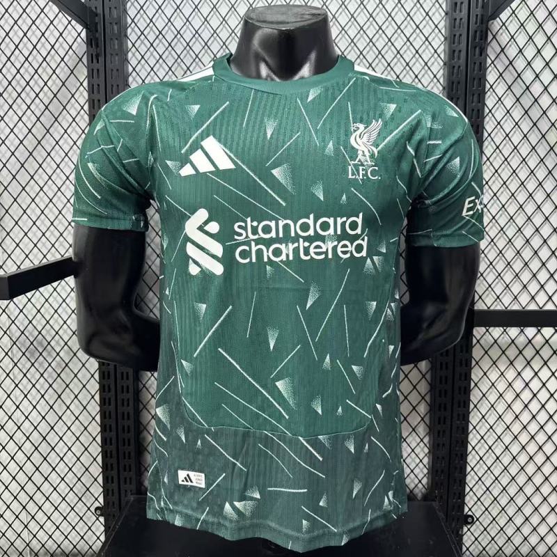 2627 season Liverpool F.C. Goalkeeper Player version