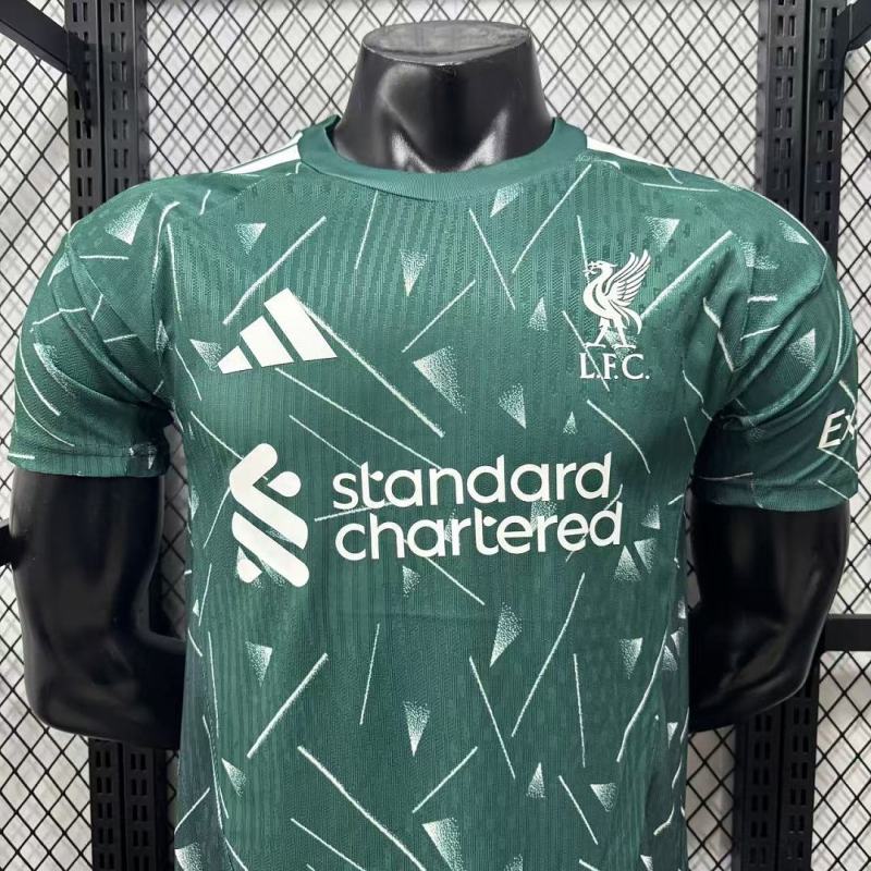 2627 season Liverpool F.C. Goalkeeper Player version