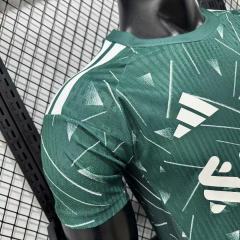 2627 season Liverpool F.C. Goalkeeper Player version
