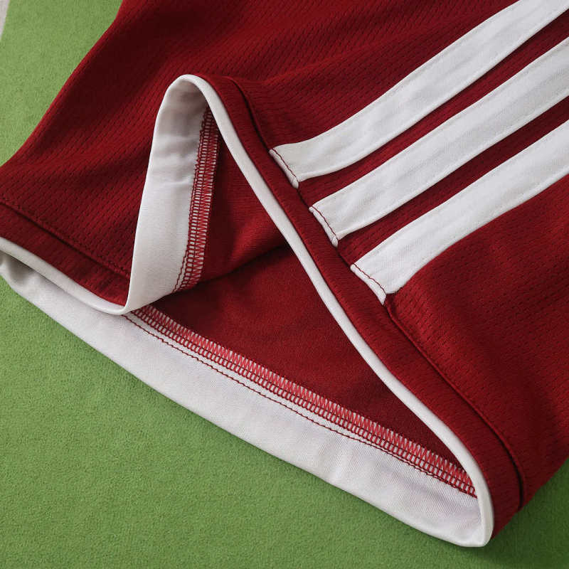 2627 season Liverpool home shorts