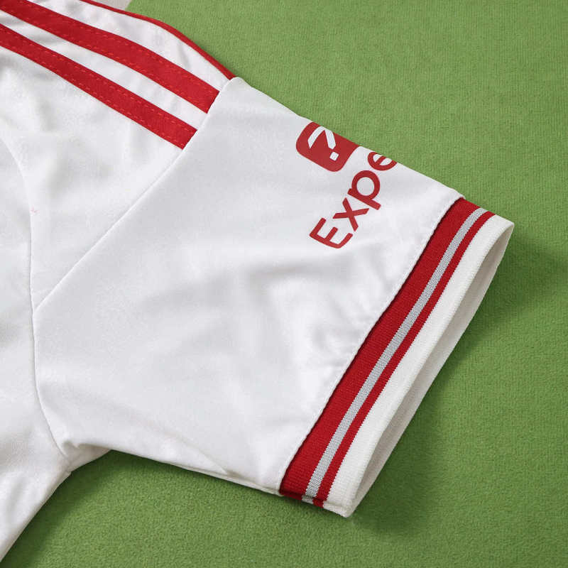 2627 season Liverpool F.C. away Kids kit + free socks