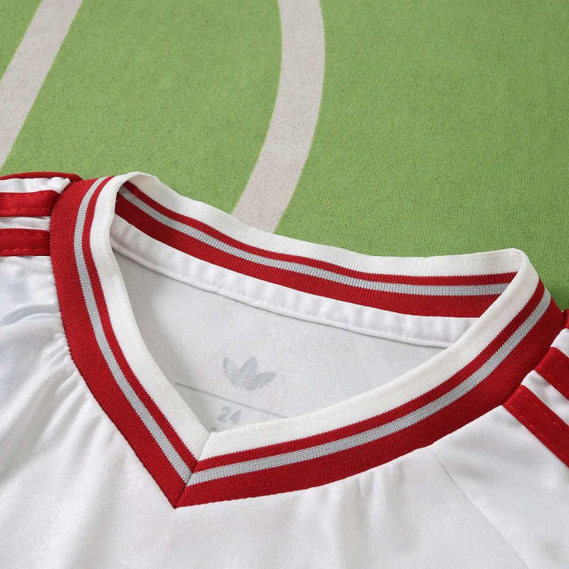 2627 season Liverpool F.C. away Kids kit + free socks