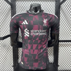 2627 season Liverpool F.C. third Player version