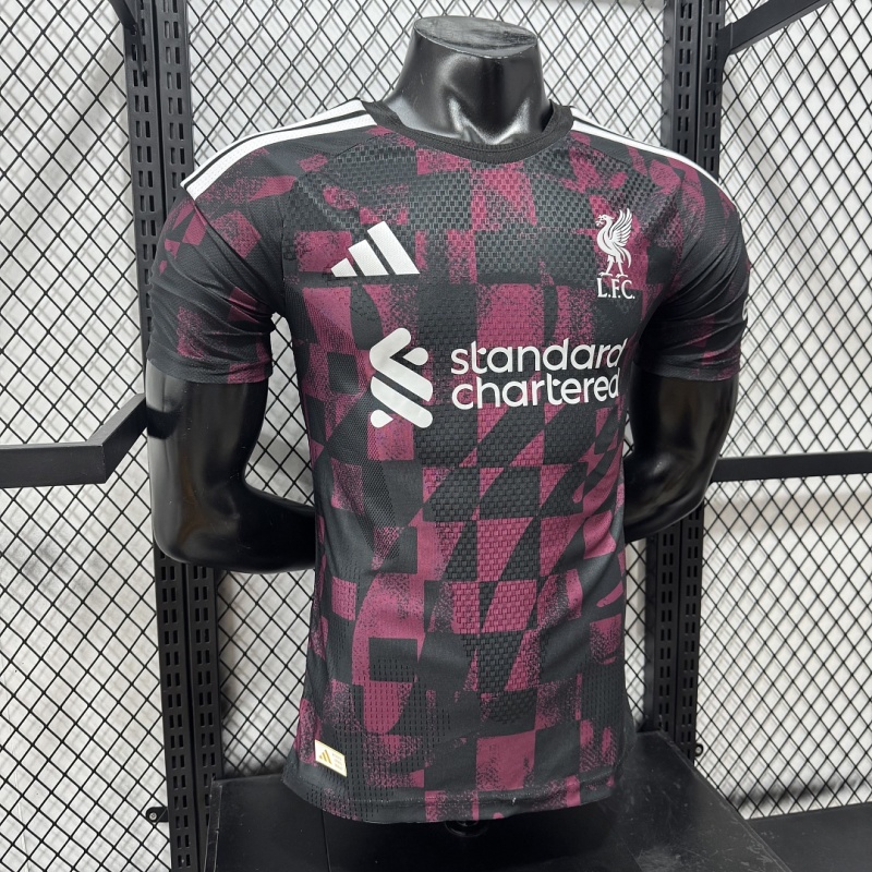 2627 season Liverpool F.C. third Player version