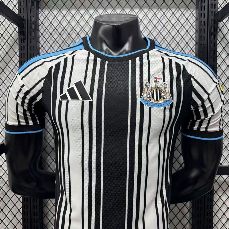 2627 season Newcastle United home Player version