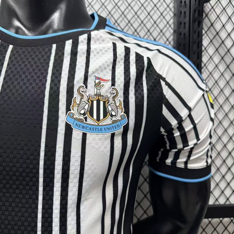 2627 season Newcastle United home Player version