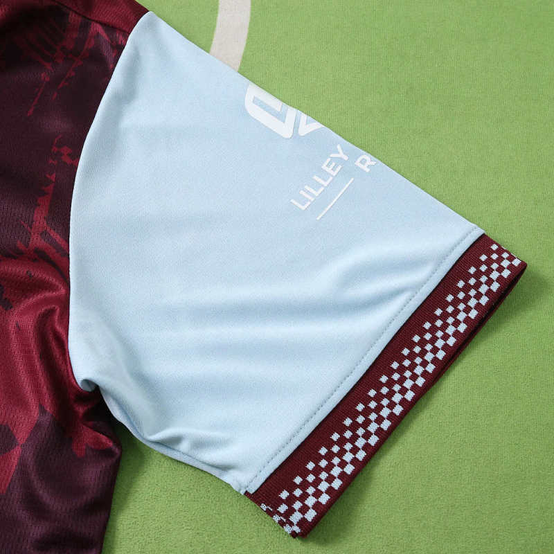 2627 season West Ham home Fan version