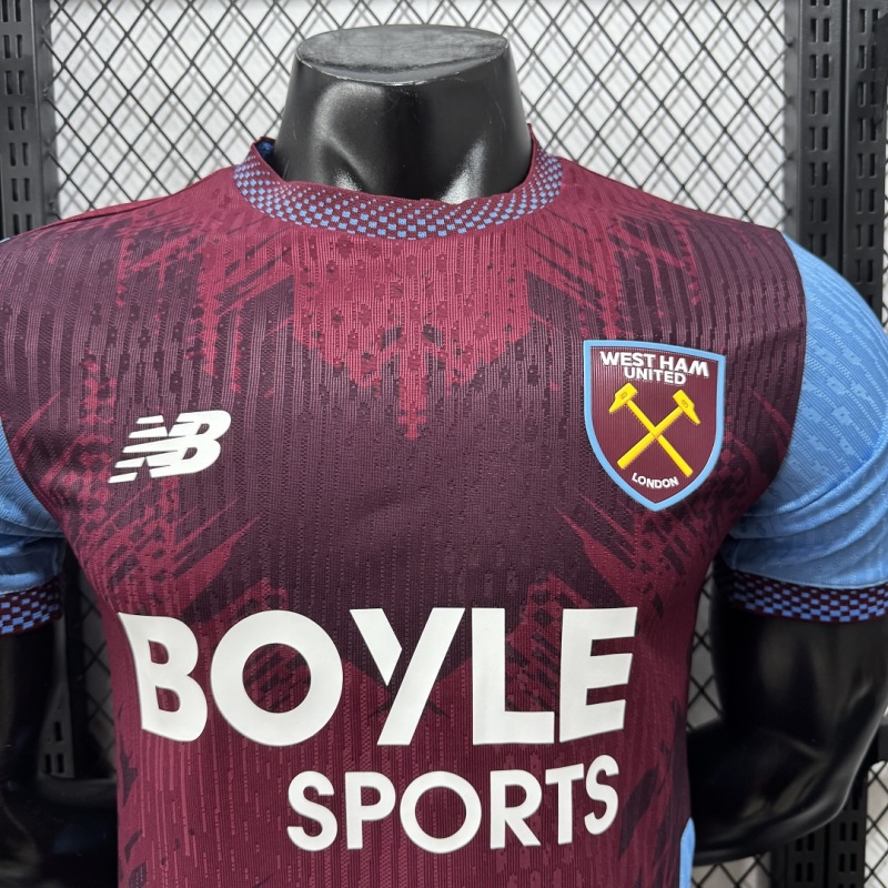 2627 season West Ham home Player version