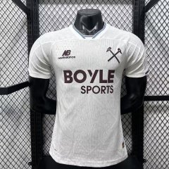 2627 season West Ham away Player version