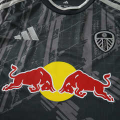 2627 season Leeds United F.C. third Fan version
