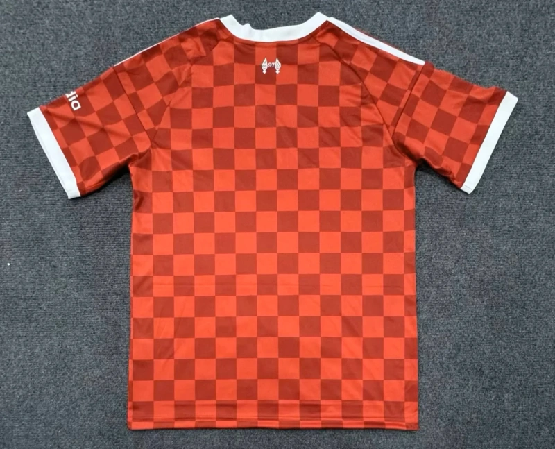 2728 season Liverpool home Fan version