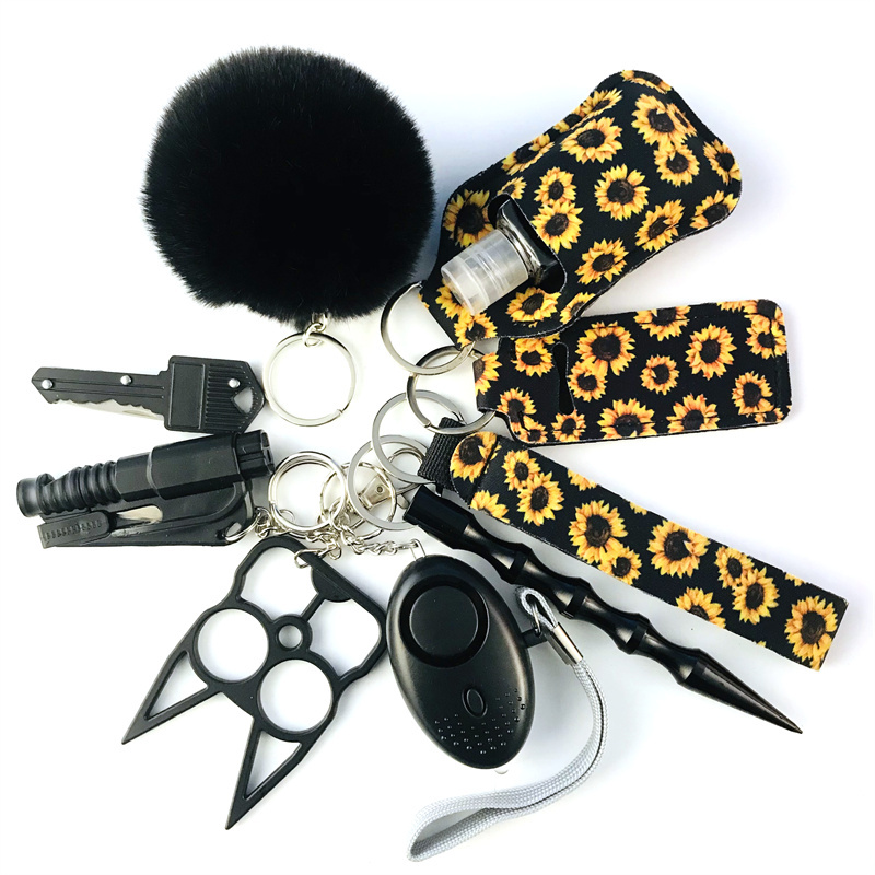 Wholesale 10-piece keychain set