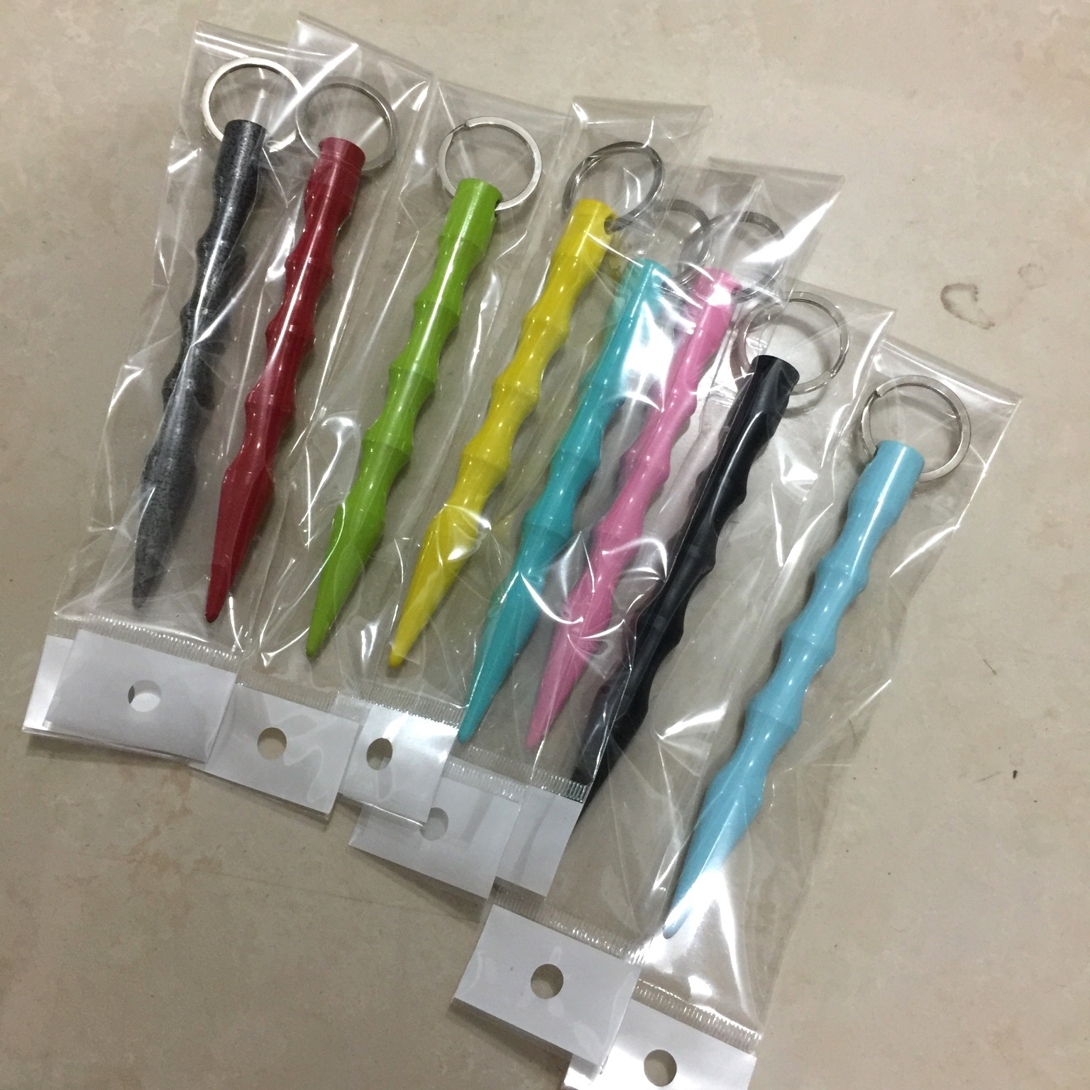 European and American popular cool stick key stick pen-shaped stick anti-wolf weapon non-retractable Cuban rattan window-breaking escape stick