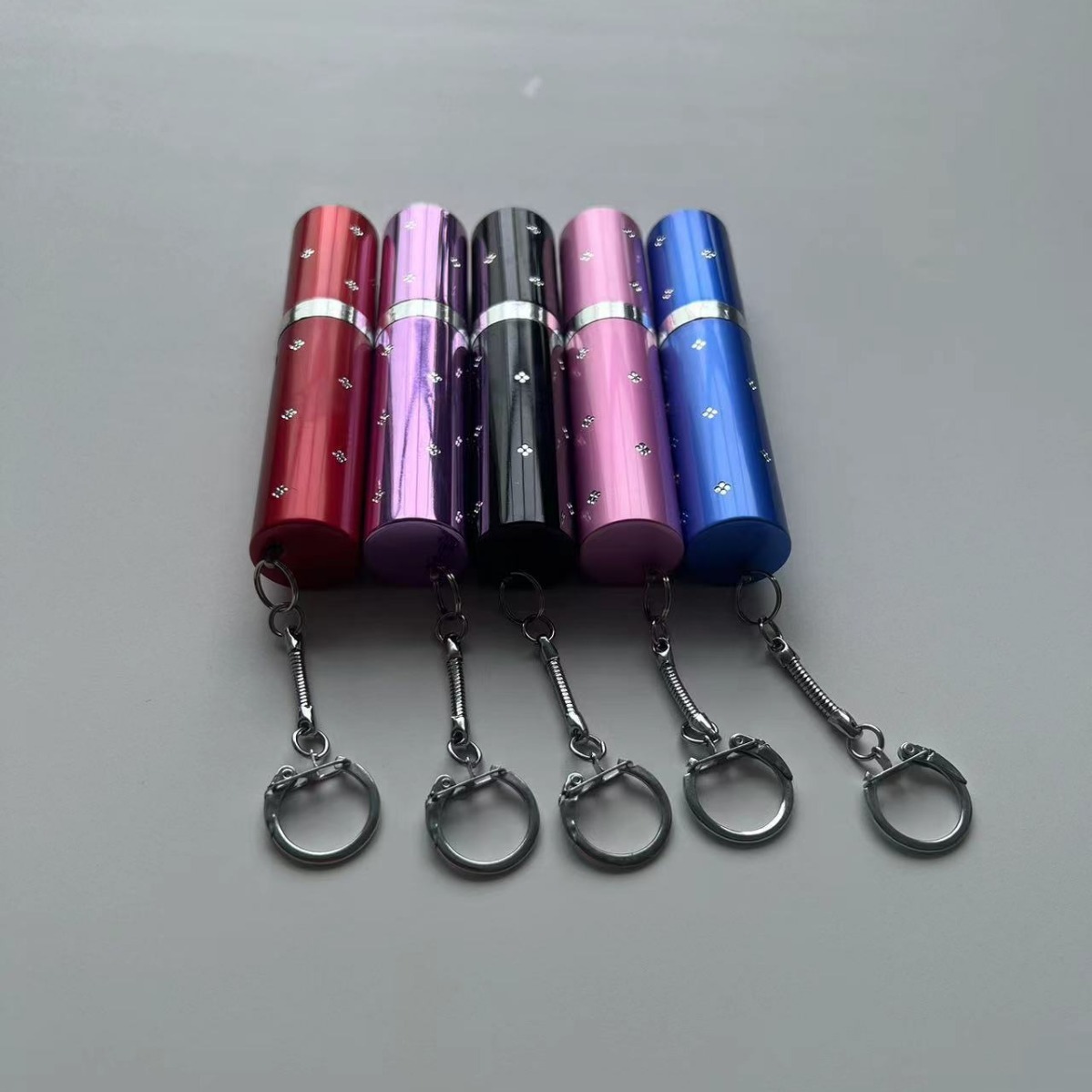 Wholesale self-defense lipstick flashlight keychain.