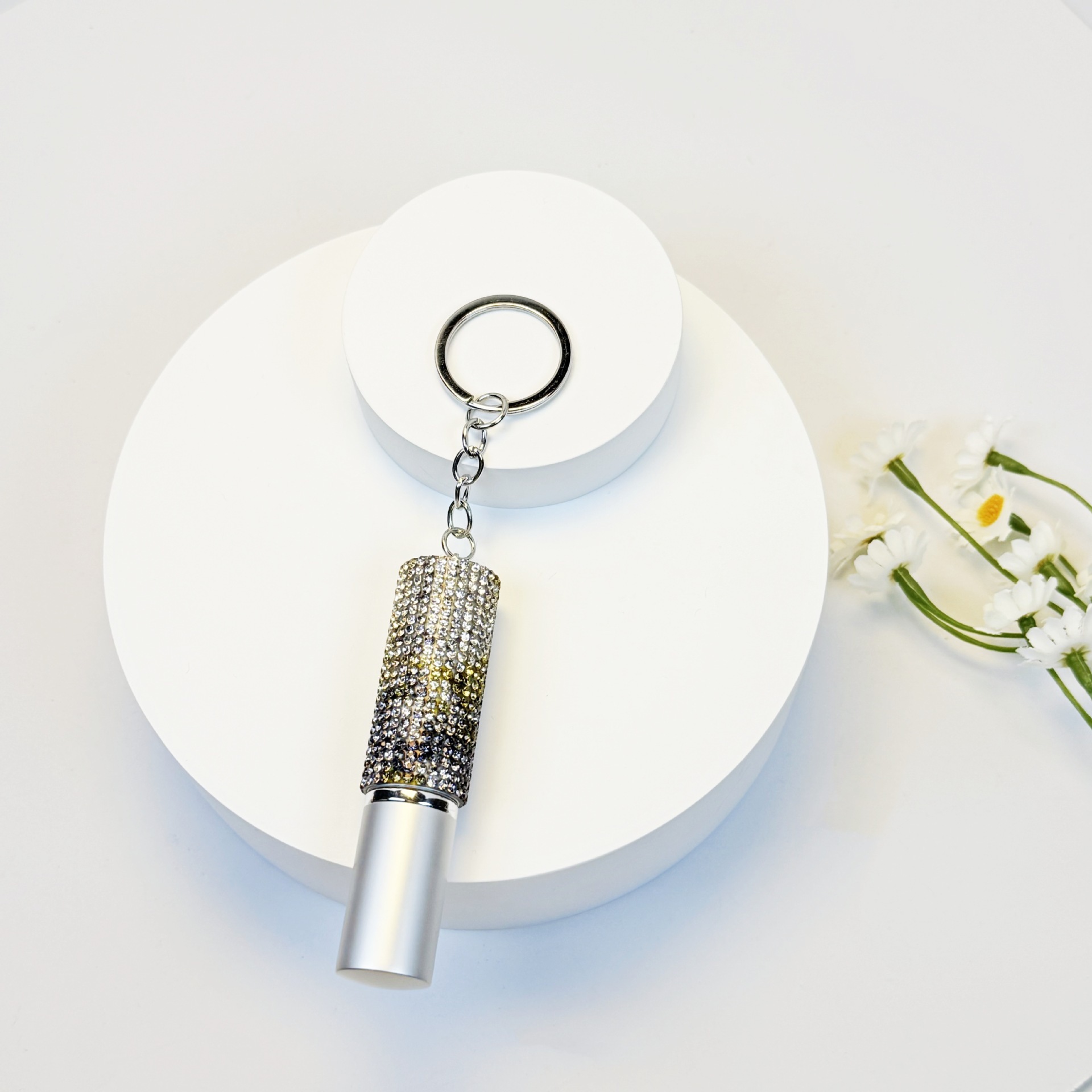 Wholesale 5ml half diamond perfume bottle keychain