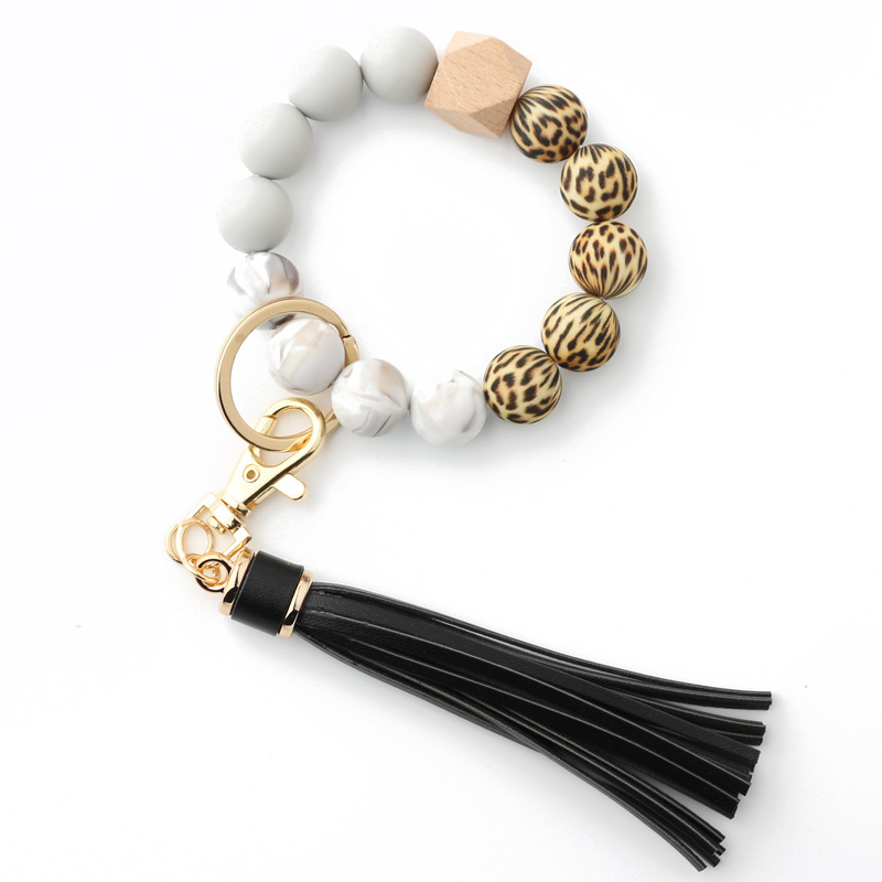 Food grade silicone bead bracelet Amazon new wooden bead wrist keychain pendant anti-lost bracelet key ring