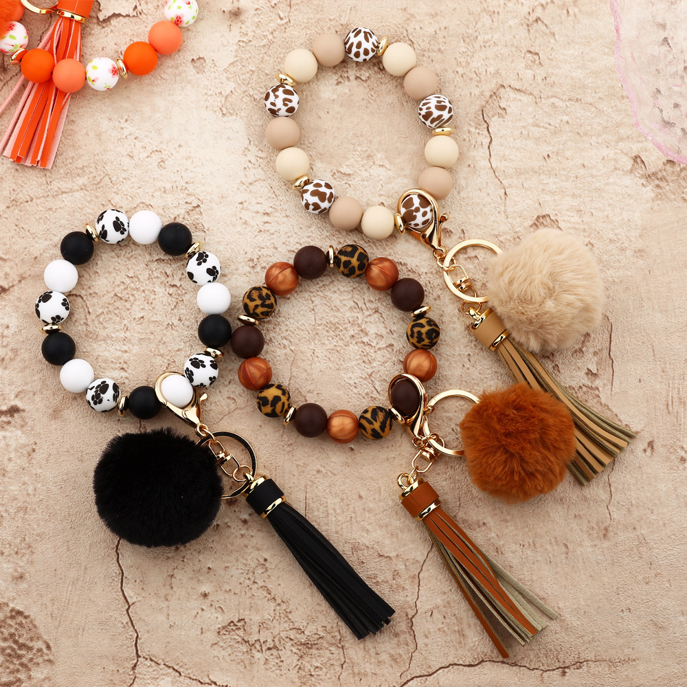 European and American cross-border 2024 silicone bead bracelet ladies wrist fur ball keychain tassel pendant silicone bead bracelet
