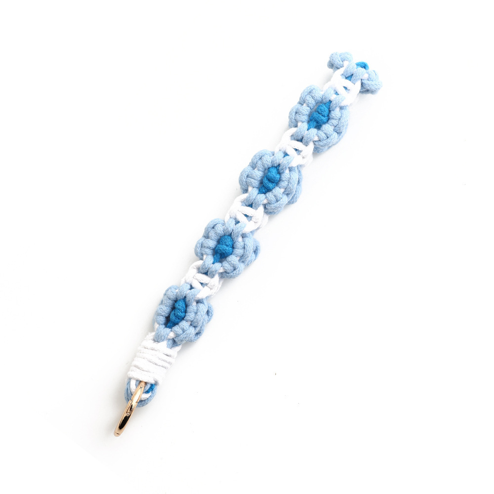 Cross-border flower wristband small daisy bag pendant mobile phone chain INS Nordic style hand-woven keychain