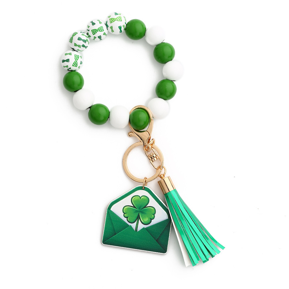 Cross-border new St. Patrick's Day jewelry clover pendant Irish Festival bracelet wooden beads keychain