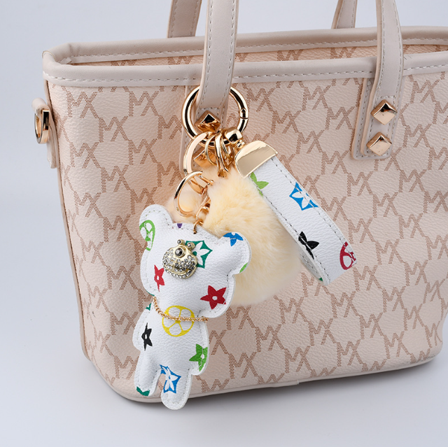 Wholesale old flower standing bear, fur ball keychain.
