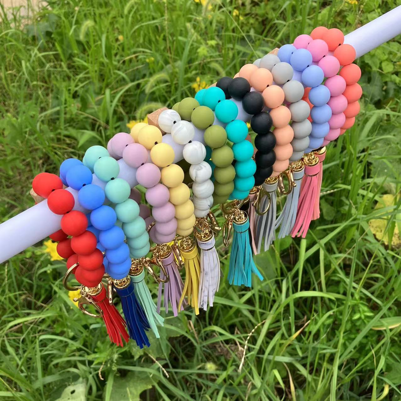 Wholesale Silicone Wristband Keychain