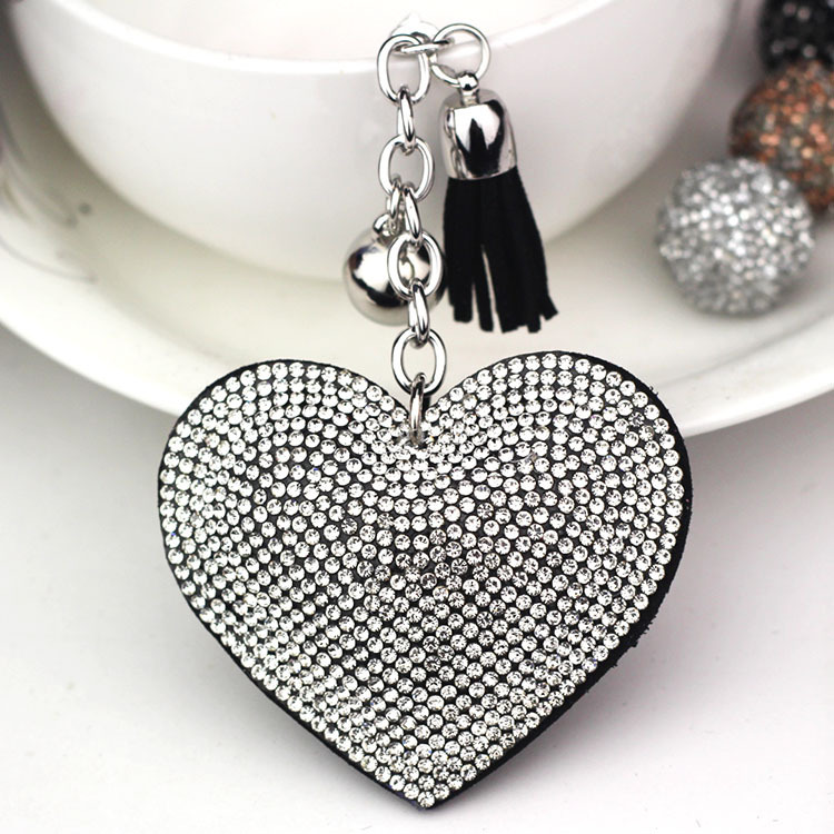 New DIY jewelry small Chanel style peach heart hot diamond leather keychain crystal diamond heart tassel bag pendant