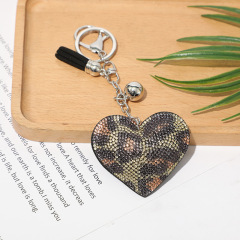 White K+khaki leopard print