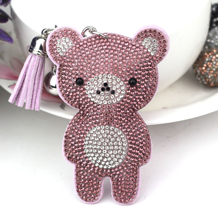 AliExpress Violent Bear hot diamond small pendant new cute diamond keychain pendant Korean version of the tassel bag