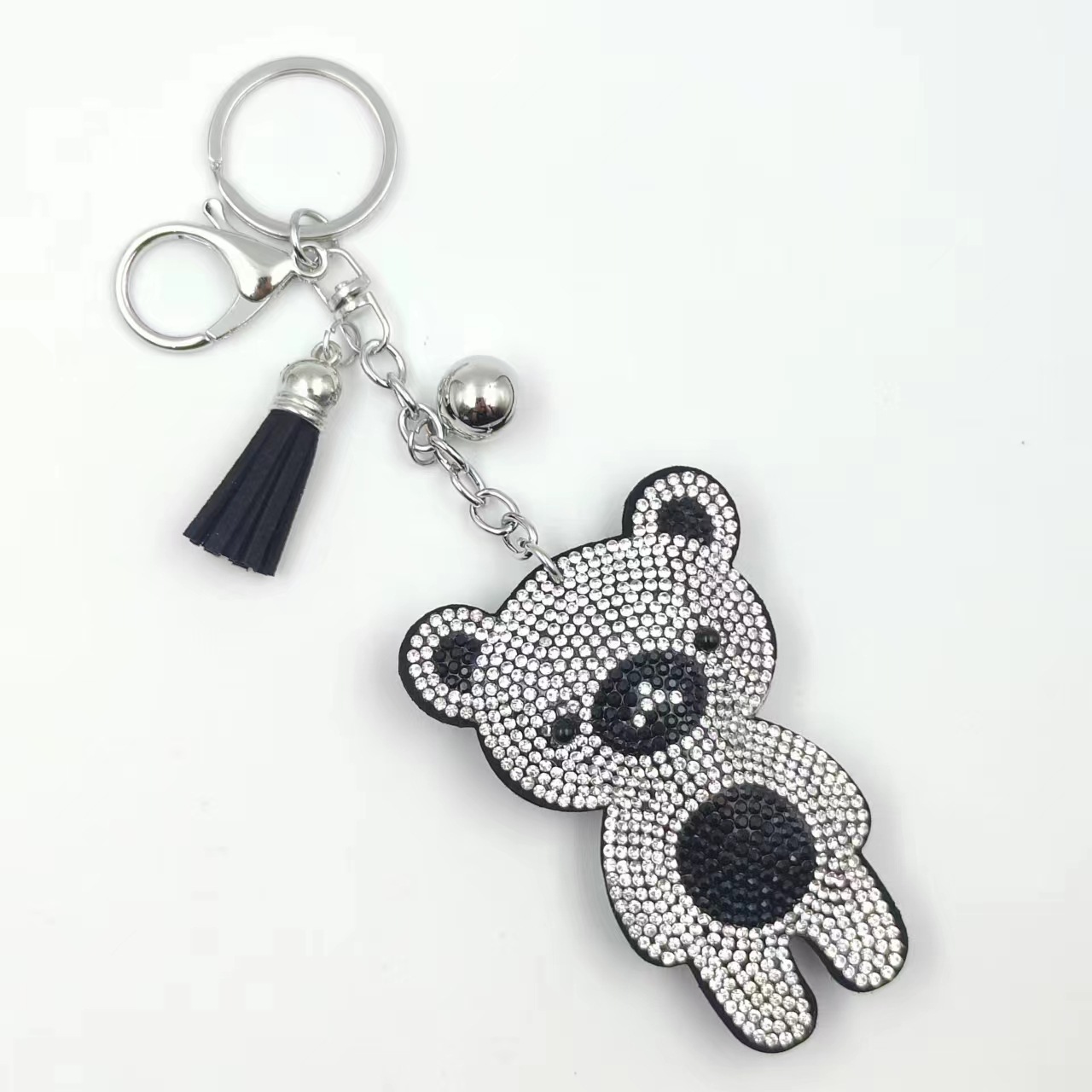 AliExpress Violent Bear hot diamond small pendant new cute diamond keychain pendant Korean version of the tassel bag